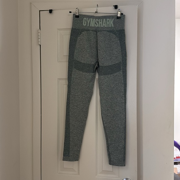 Gymshark Mint/Teal Leggings - Picture 3 of 3